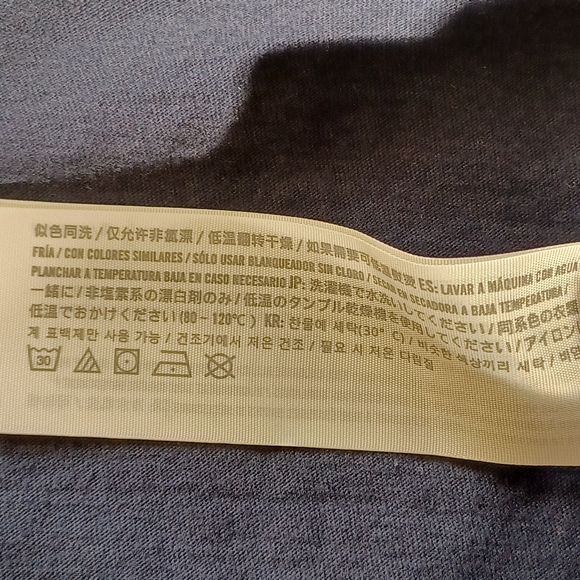 ⬇️ Clearance Abercrombie & Fitch Navy w/ Light Blue Moose Short Sleeve T Shirt - Picture 7 of 10